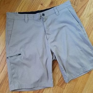 NWOT Men sz 34 Hybrid Hawke and Co